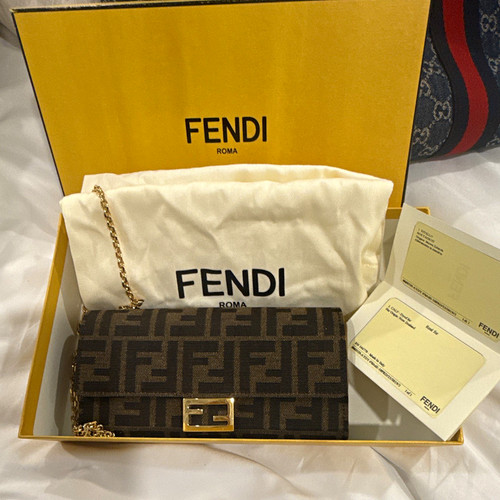 Fendi logo brown canvas - brown,